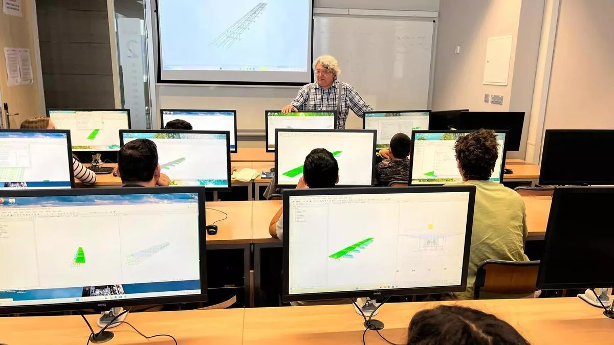 La Universitat Politècnica de València impulsa al jovent amb altes capacitats