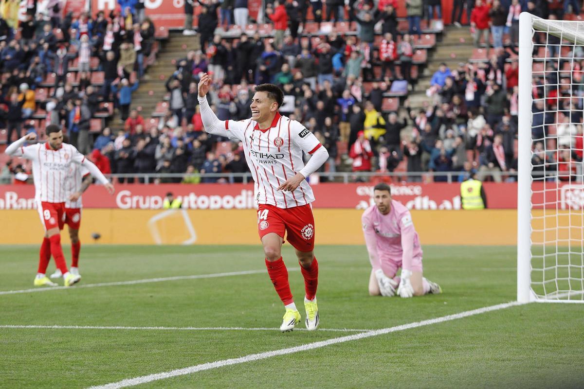 Claudio Echeverri celebra el 3-0 que tancava la victòria contra l’Athletic Club dissabte passat a Montilivi (3-0).