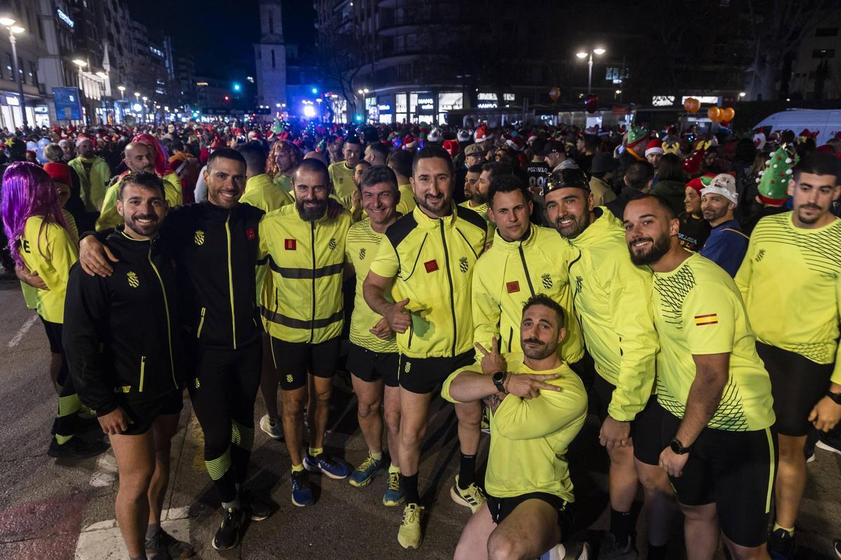 Miembros de la UME en la San Silvestre de València