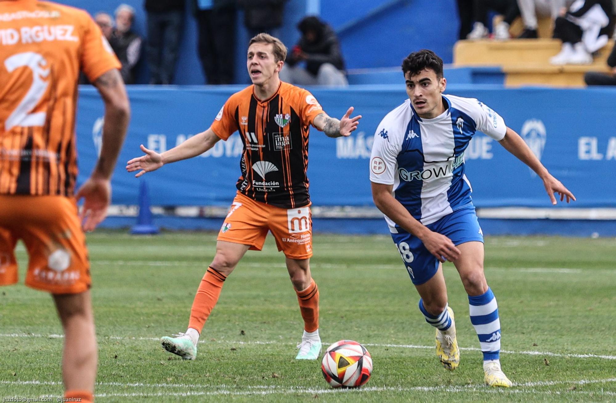 Alcaina da la victoria al Deportivo Alcoyano con un gol de penalti