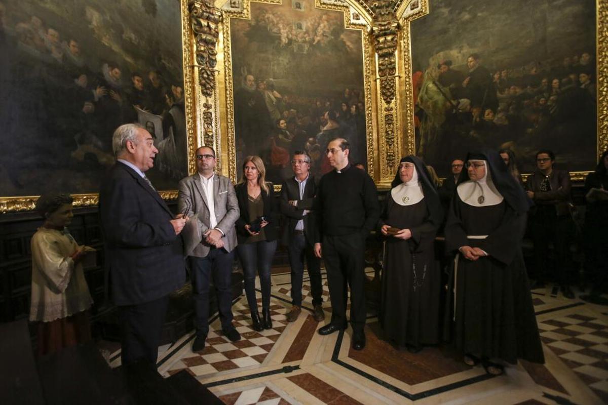 Pruebas en el camarín de la Santa Faz