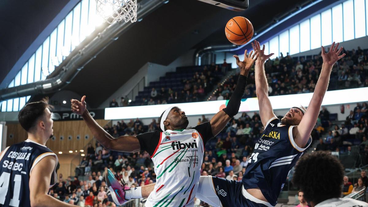 Imagen del encuentro disputado en Oviedo.