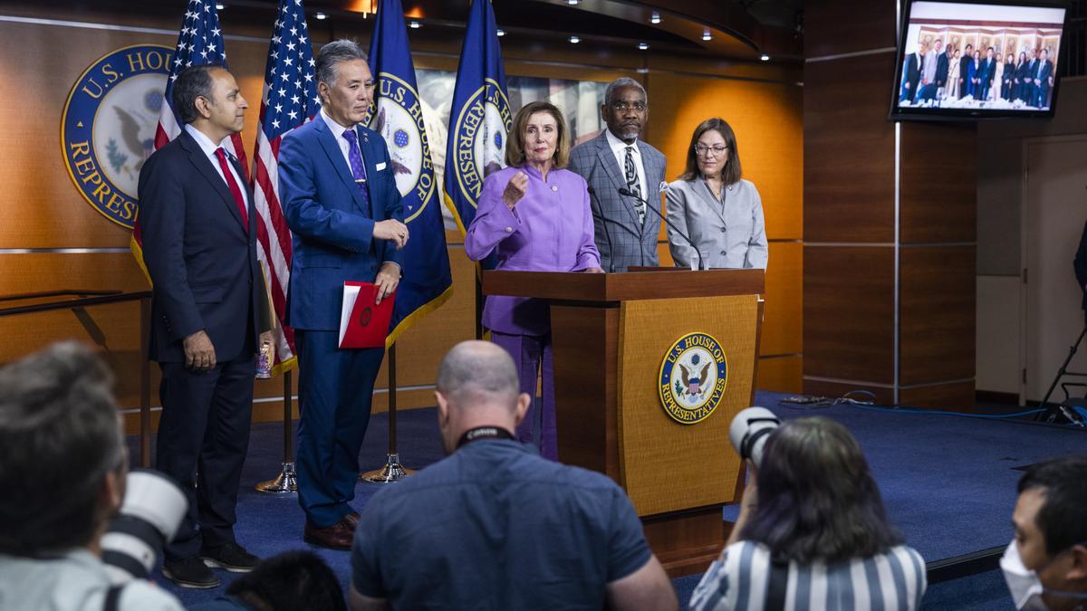 Pelosi speaks about Taiwan trip at US Capitol