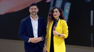 David Santiago y Saba Azizi, jefa de Service Network & Business Development EMEA.