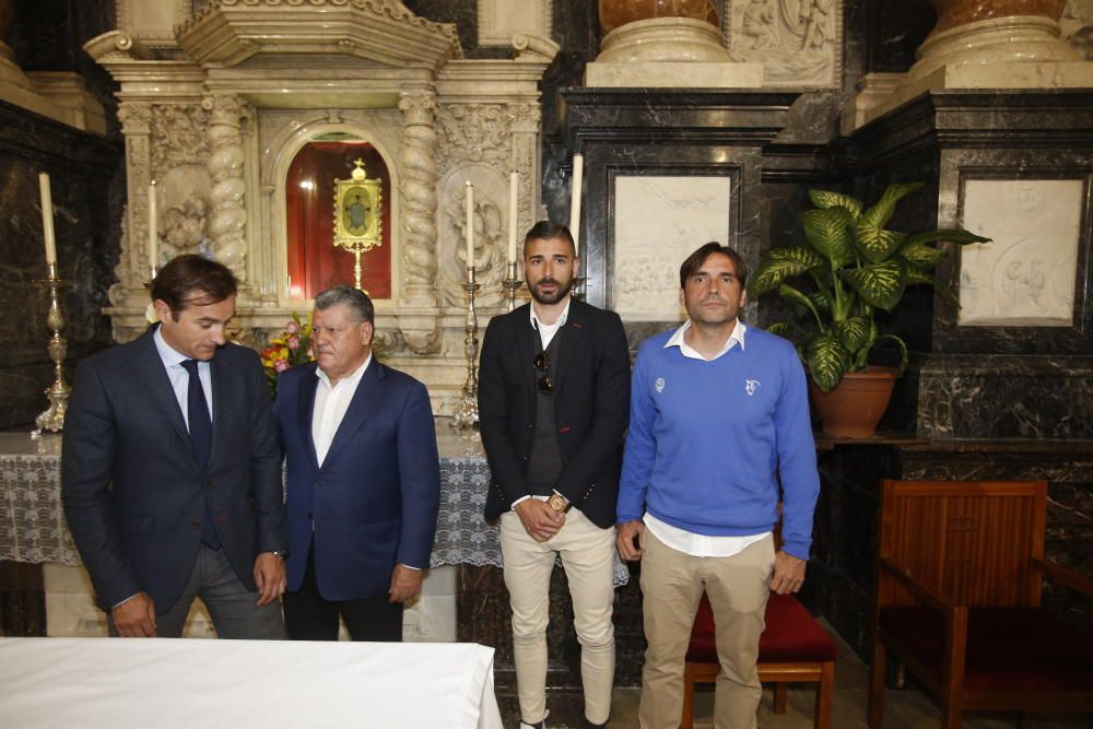 La directiva y los jugadores visitan el santuario un día antes de la romería