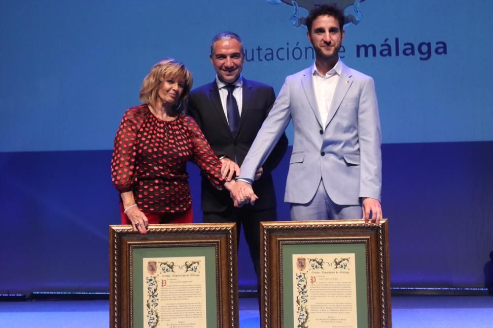 Entrega de recoocmientos de la Diputación Provincial de Málaga a Dani Rovira y María Teresa Campos.