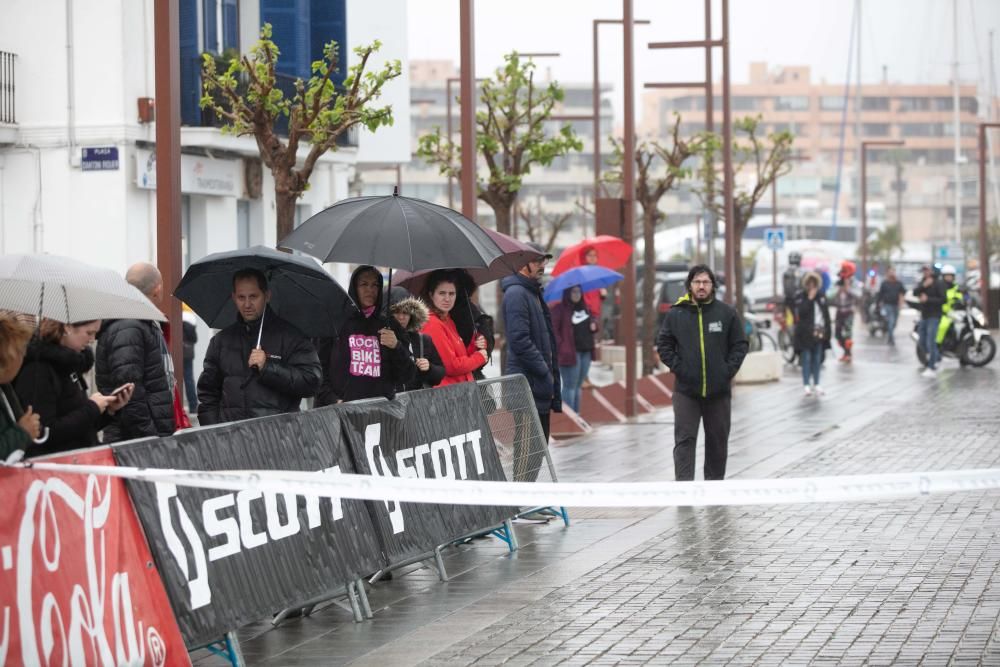 La primera jornada de la competición ha estado marcada por la lluvia