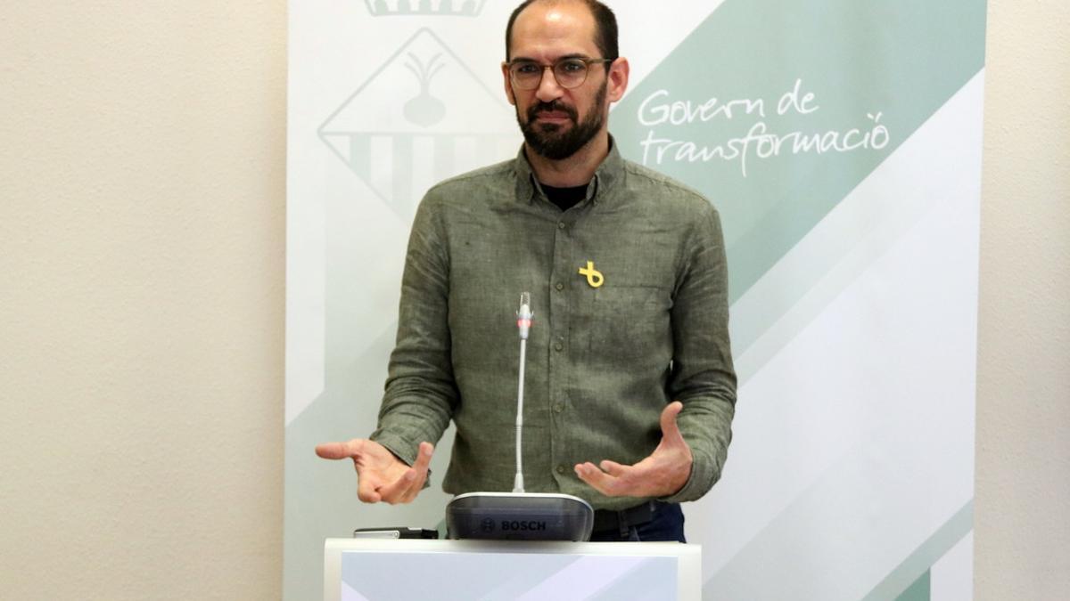 El alcalde de Sabadell, Maties Serracant, presenta los presupuestos municipales para 2018.