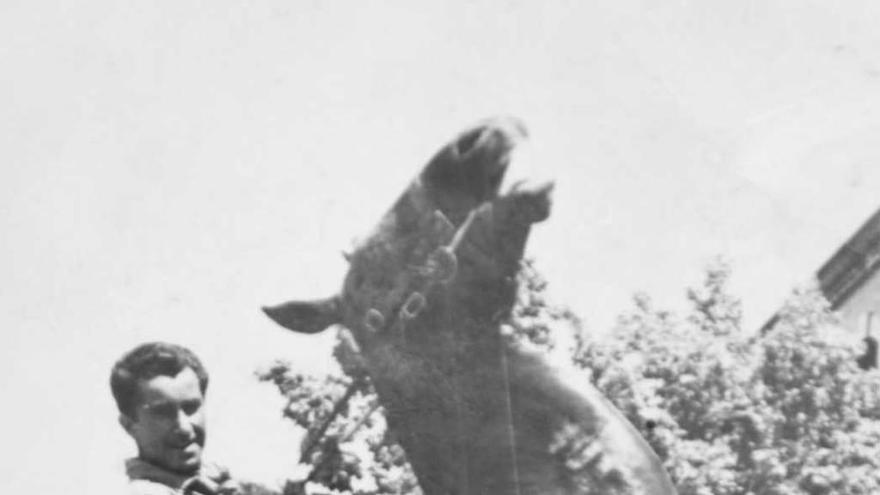 Un joven Roberto Suárez, en Farnesio.