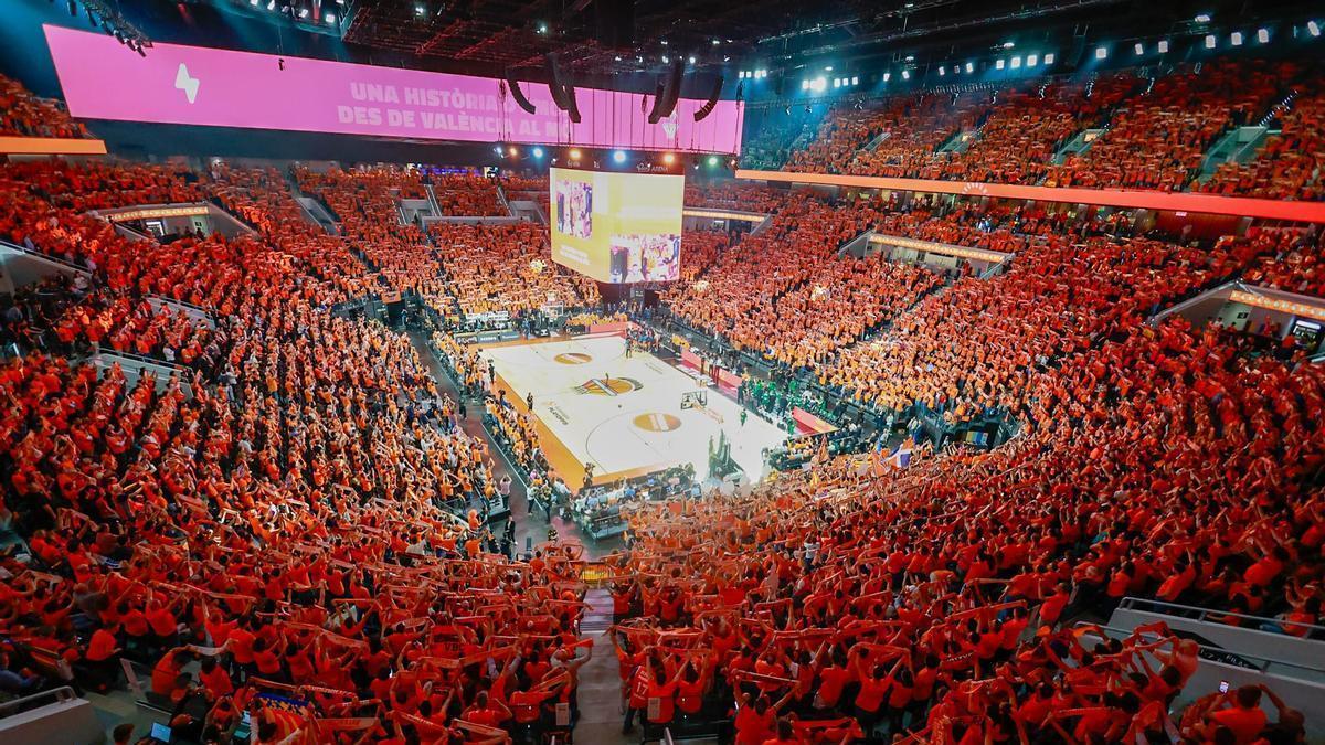 Ambiente de gala en el Roig Arena para recibir al Panathinaikos