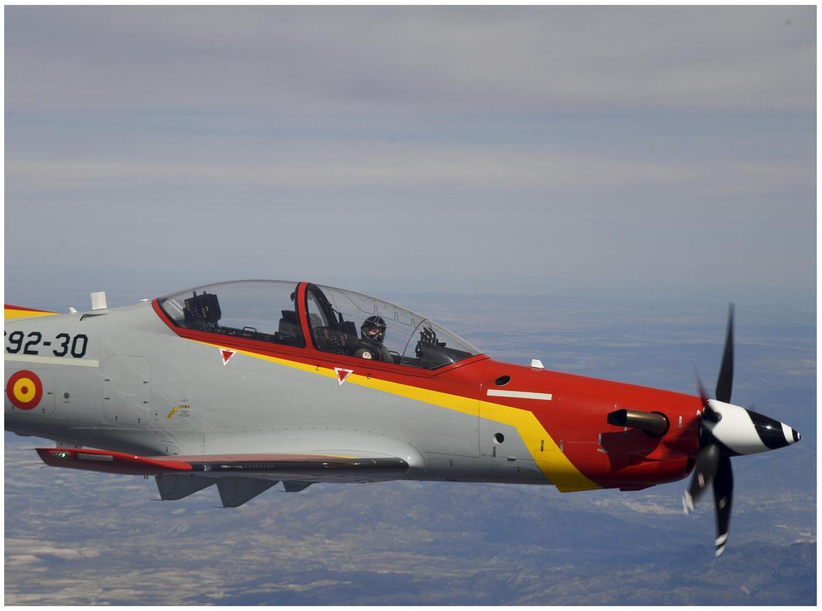 La Princesa de Asturias, estas semanas atrás, durante su segundo vuelo en solitario realizado durante su periodo de formación en la Academia General del Aire y del Espacio, en San Javier (Murcia).