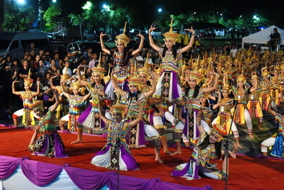 El teatro danzado Nora del sur de Tailandia