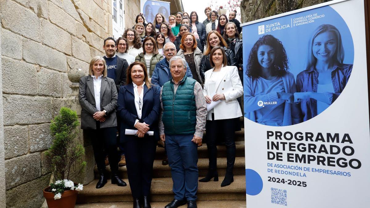 Ana Ortiz y Enrique Lago, ayer, en el inicio de las jornadas en Redondela.