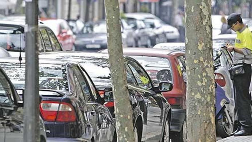 El viernes, día 22, solo podrán aparcar en las zonas ORA los residentes y los vehículos autorizados.