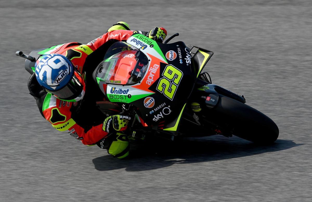 Scarperia (Italy), 01/06/2019.- Italian MotoGP driver Andrea Iannone of Aprilia Racing Team Gresini in action during the free practice session of the Motorcycling Grand Prix of Italy at the Mugello circuit in Scarperia, central Italy, 01 June 2019. (Motociclismo, Ciclismo, Italia) EFE/EPA/CLAUDIO GIOVANNINI