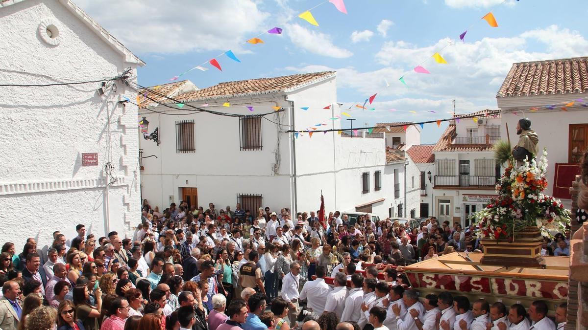 Imagen de archivo de la procesión de San Isidro en Periana