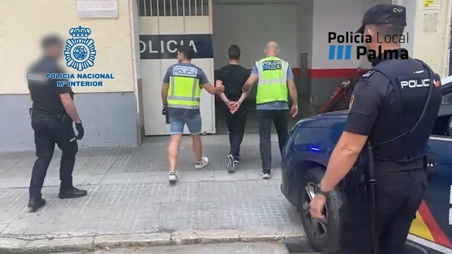 Detenidos dos peligrosos atracadores que cometieron once robos violentos en Palma