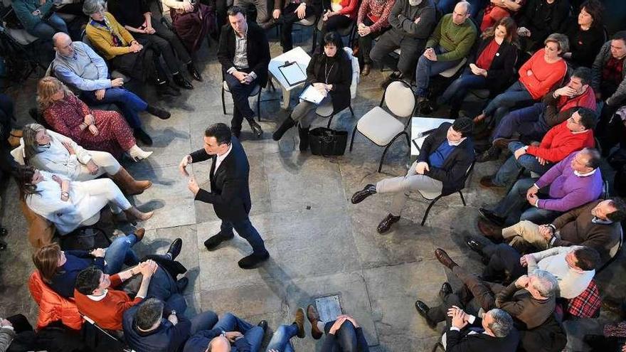 Pedro Sánchez, ayer, en A Coruña.  // Víctor Echave