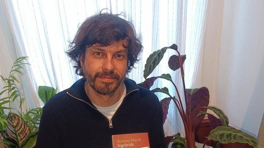 Ramon Macià: «Volia uns personatges a qui la vida hagués fotut un clatellot»