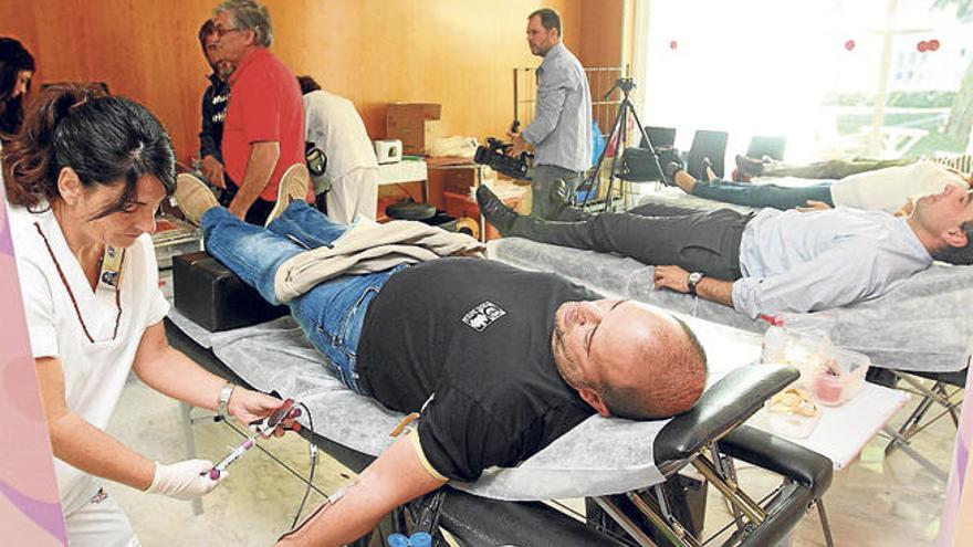 Sangre solidaria en el Consell de Ibiza