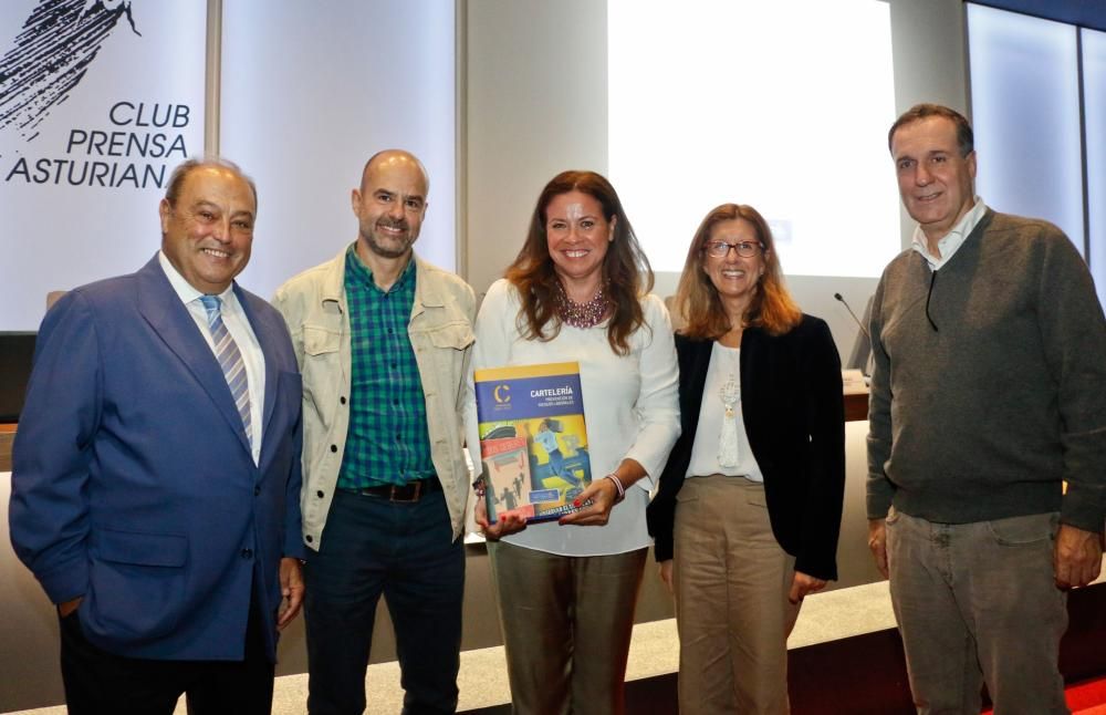 Presentación del libro "Cartelería de Prevención de Riesgos Laborales" en el Club Prensa Asturiana de LA NUEVA ESPAÑA