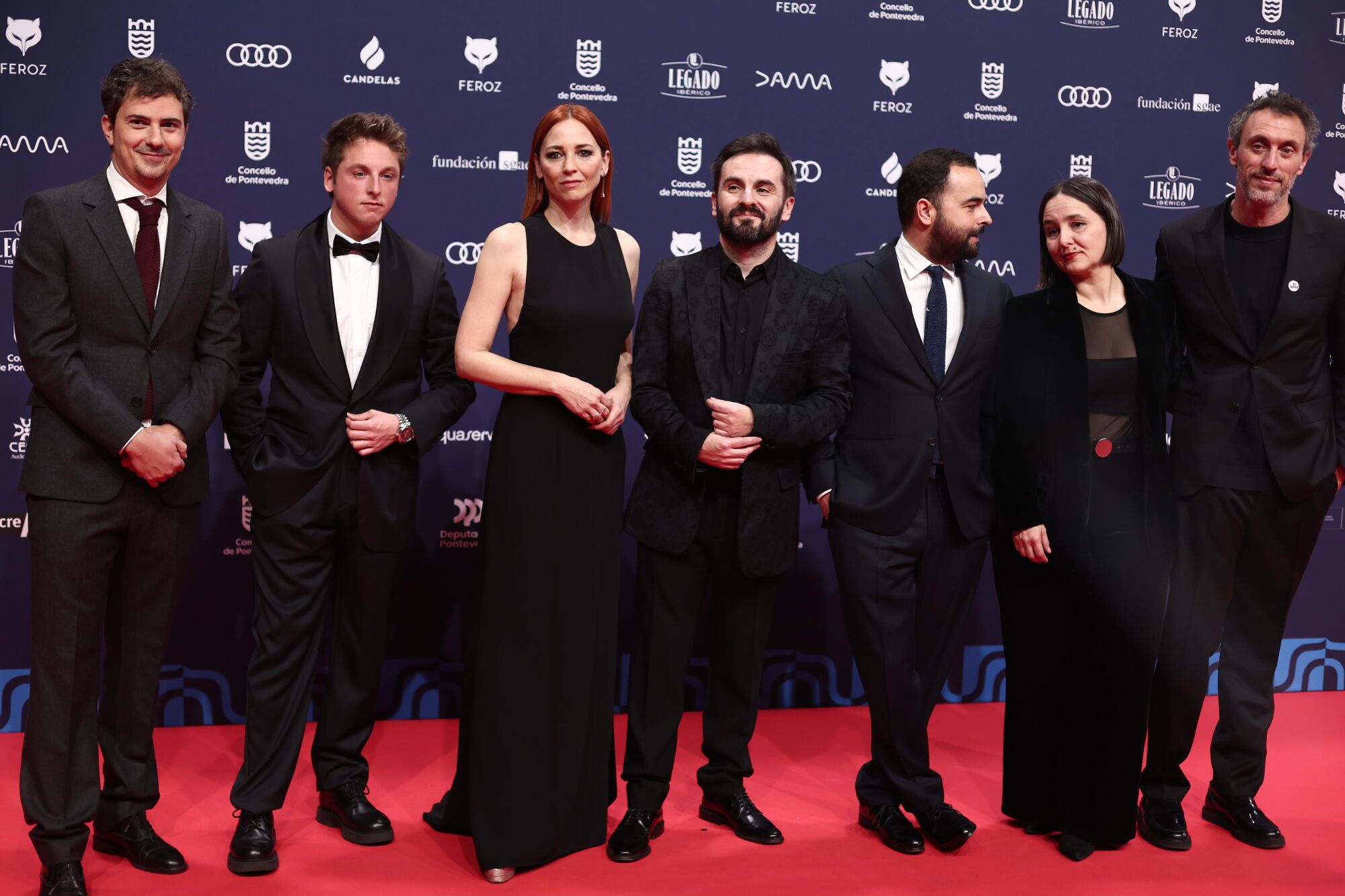 El equipo de 'La Suerte' posa en la alfombra roja de los Premios Feroz 2026, en el Pazo da Cultura, a 24 de enero de 2026, en Pontevedra, Galicia (España). Los Premios Feroz son entregados de manera anual por la Asociación de Informadores Cinematográficos de España desde 2014 con el objetivo de destacar lo mejor de la producción audiovisual del año, tanto en cine como en televisión. 24 ENERO 2026 Eduardo Parra / Europa Press 24/01/2026. Ricardo Gómez;Eduardo Parra;