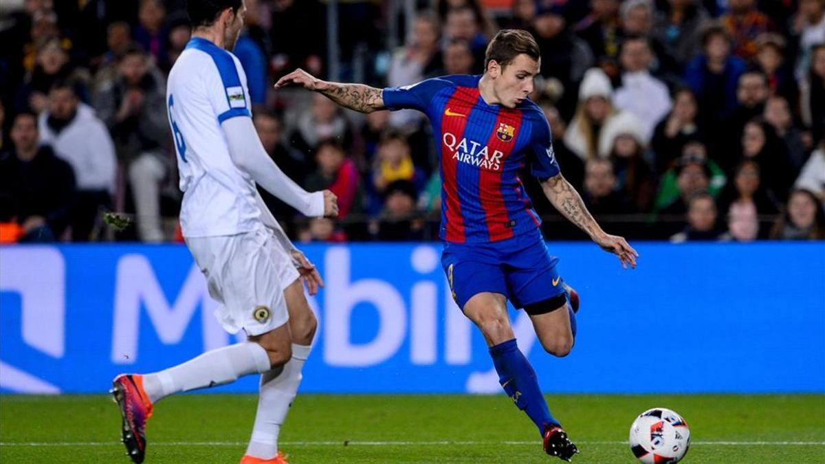 Digne ha abierto el marcador con un gol de delantero centro más que delantero centro