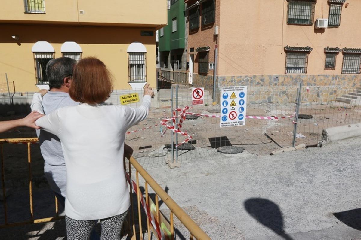 El arroyo de las obras estancadas