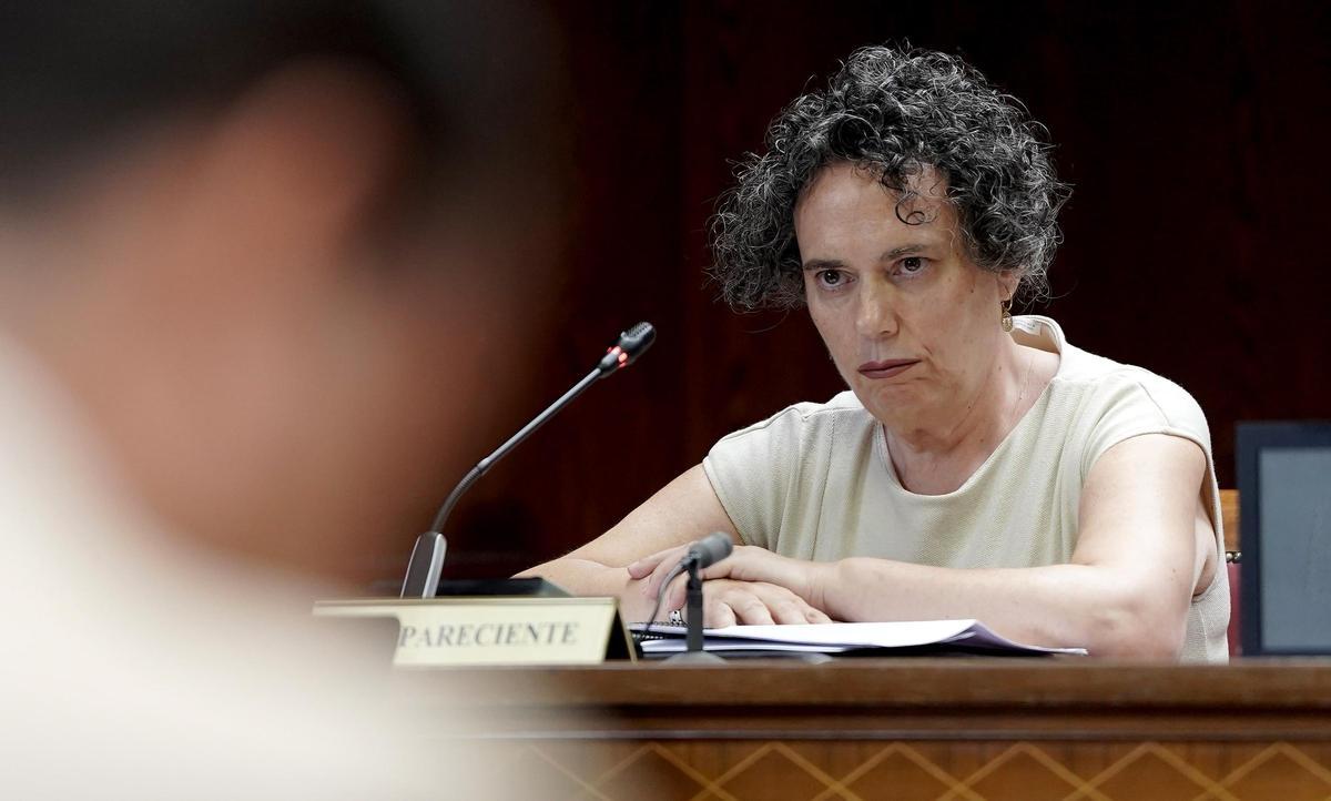 La secretària de Zapatero calla al Senat: "No és un menyspreu"