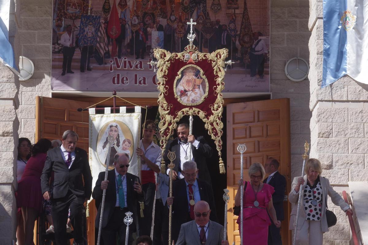 Salida procesional de la Virgen de la Cabeza, en Málaga