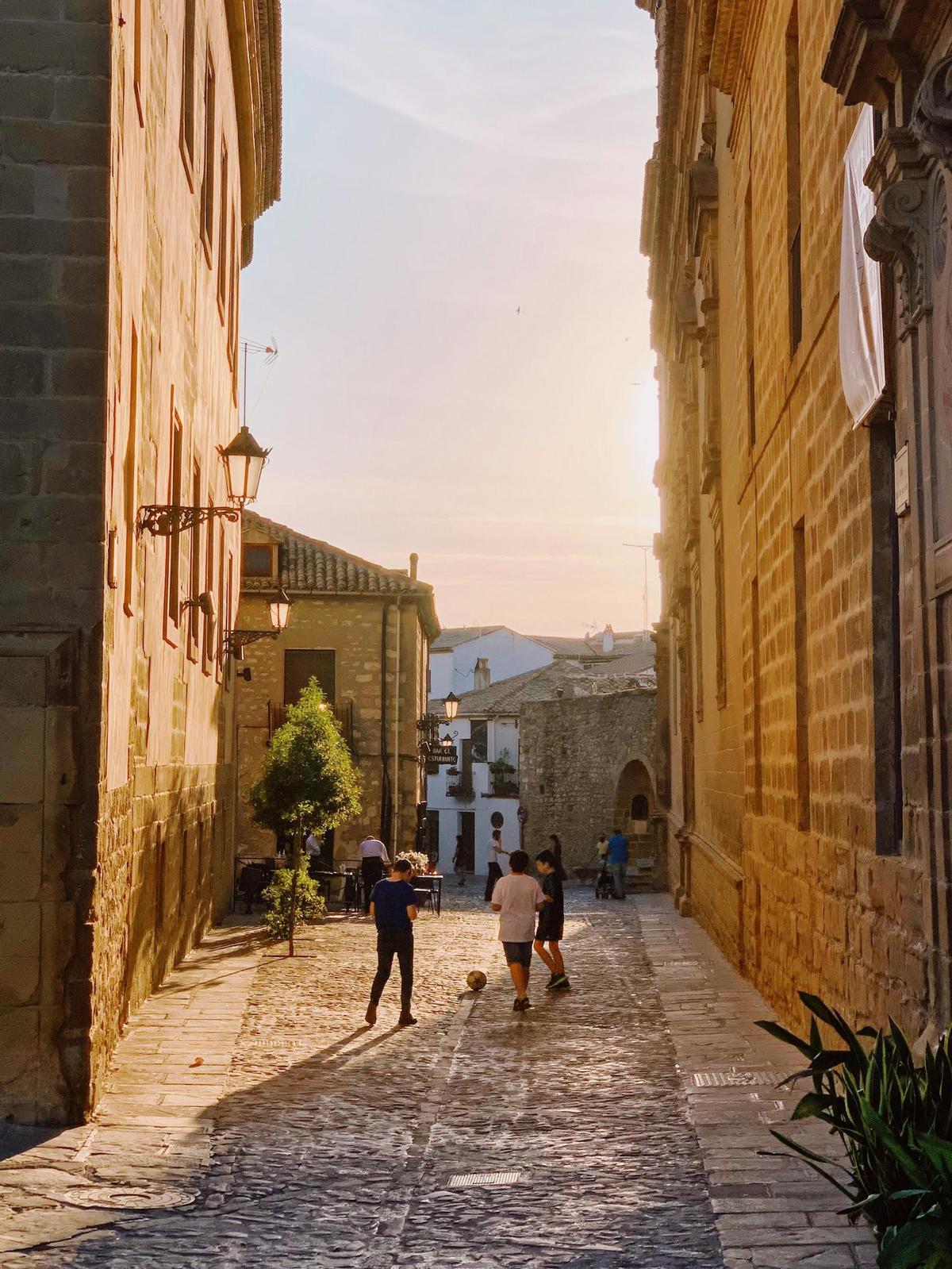 Las calles empedradas de Baeza
