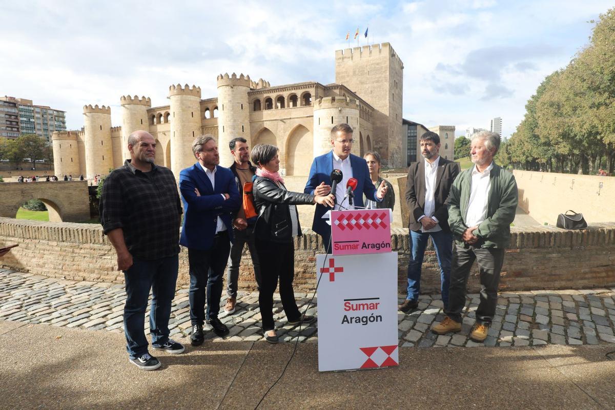 Rueda de prensa de Pueyo como parte de Sumar Aragón.