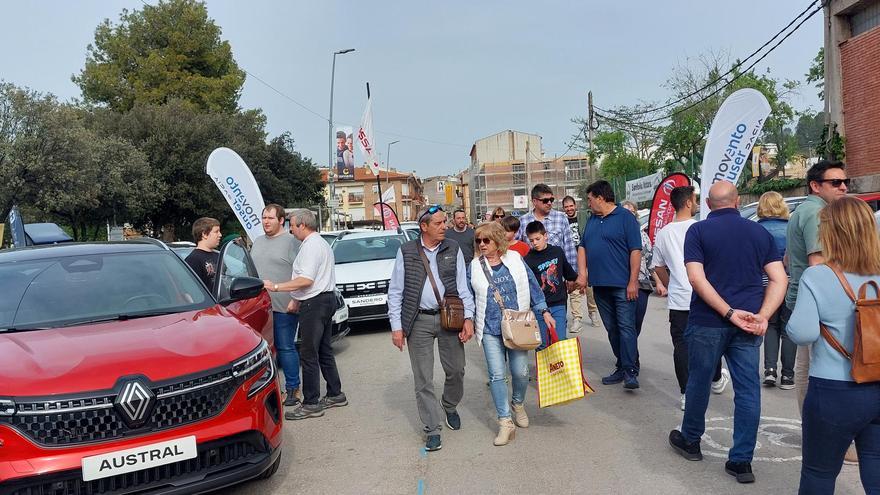 Artés viu una concorreguda Fira amb més presència dels vehicles