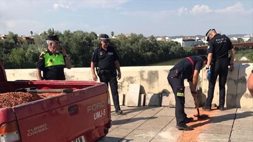 La Policía Local impone 15 multas por botellón en la noche del sábado