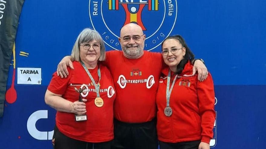 La haltera Lina Alvés logra con más 65 años la medalla de Oro de España en el torneo Máster celebrado en Mutxamel con la mejor marca en su categoría