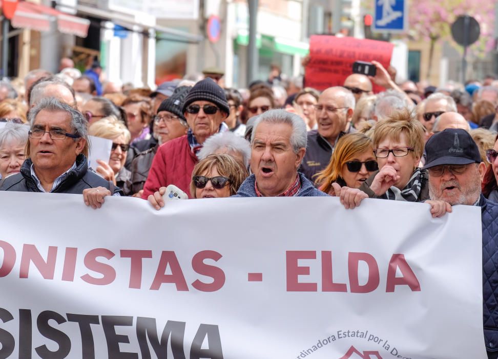 Manifestación en Elda-Petrer por la subida de las pensiones.