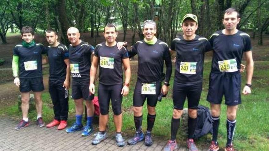 Formación del Pandilla de Vagos que compite en el Gallego de trail.