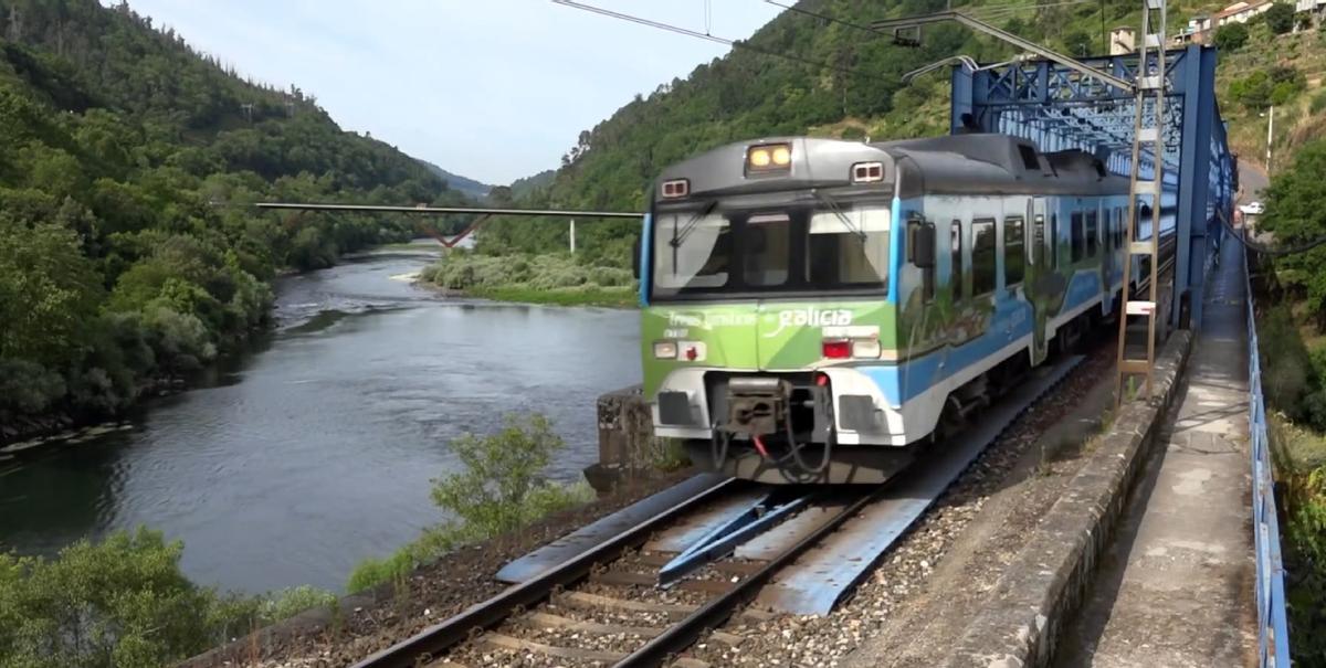 Uno de los trenes turísticos de Galicia.