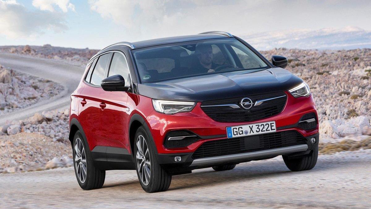 OPEL GRANDLAND X HYBRID4