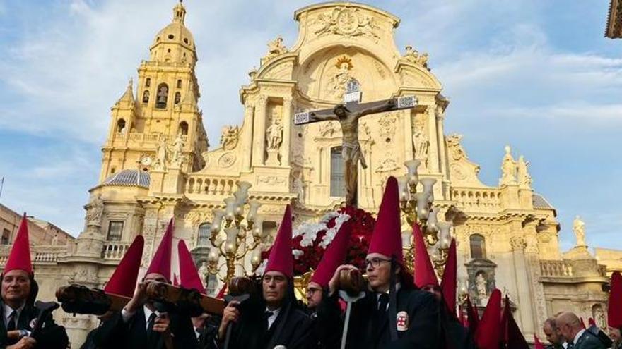 Murcia se proyecta al mundo con una Semana Santa que impulsa el turismo y roza el lleno en hostelería
