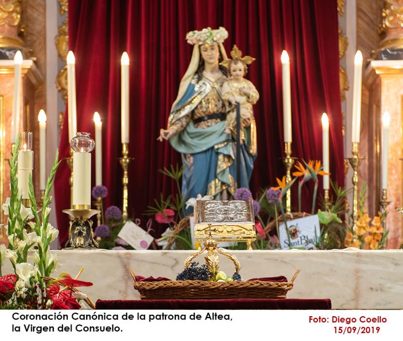 Medio millar de alteanos le ofrendaron sus flores a la Virgen