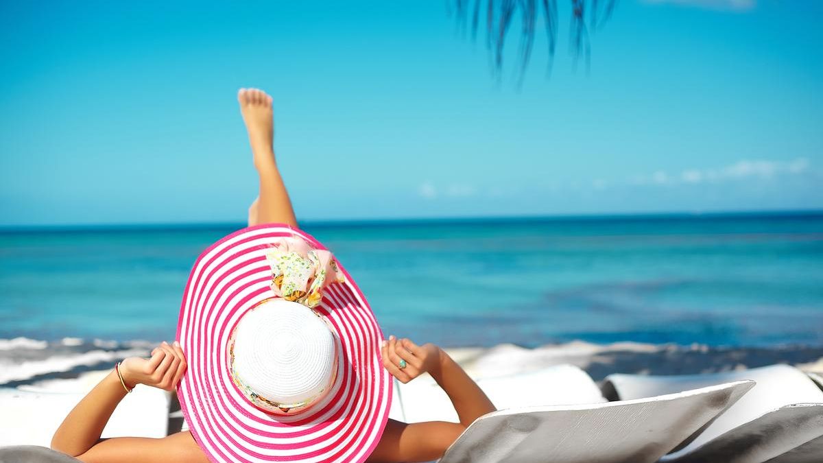 Desde la agencia de viajes señalan que cada vez son más las personas que optan por irse de vacaciones en el mes de junio: "Menos gente y más barato"