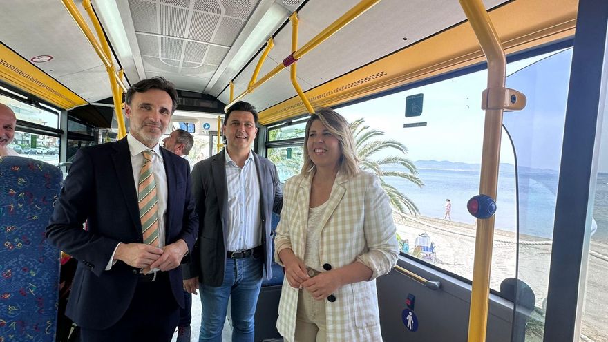 Así serán los recorridos y las frecuencias de los autobuses en La Manga este verano