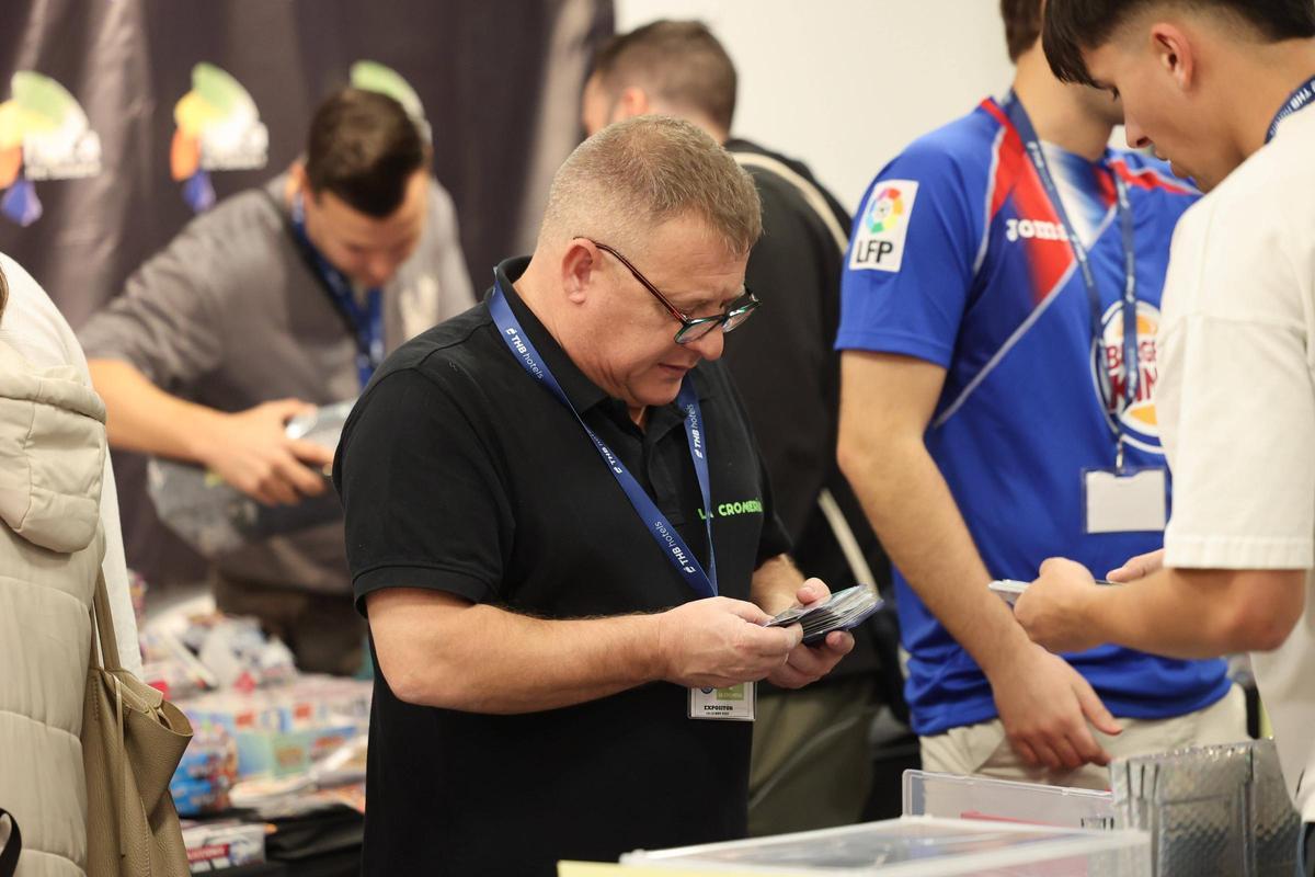 Coleccionismo: todas las imágenes del Ibiza Card Show 2025