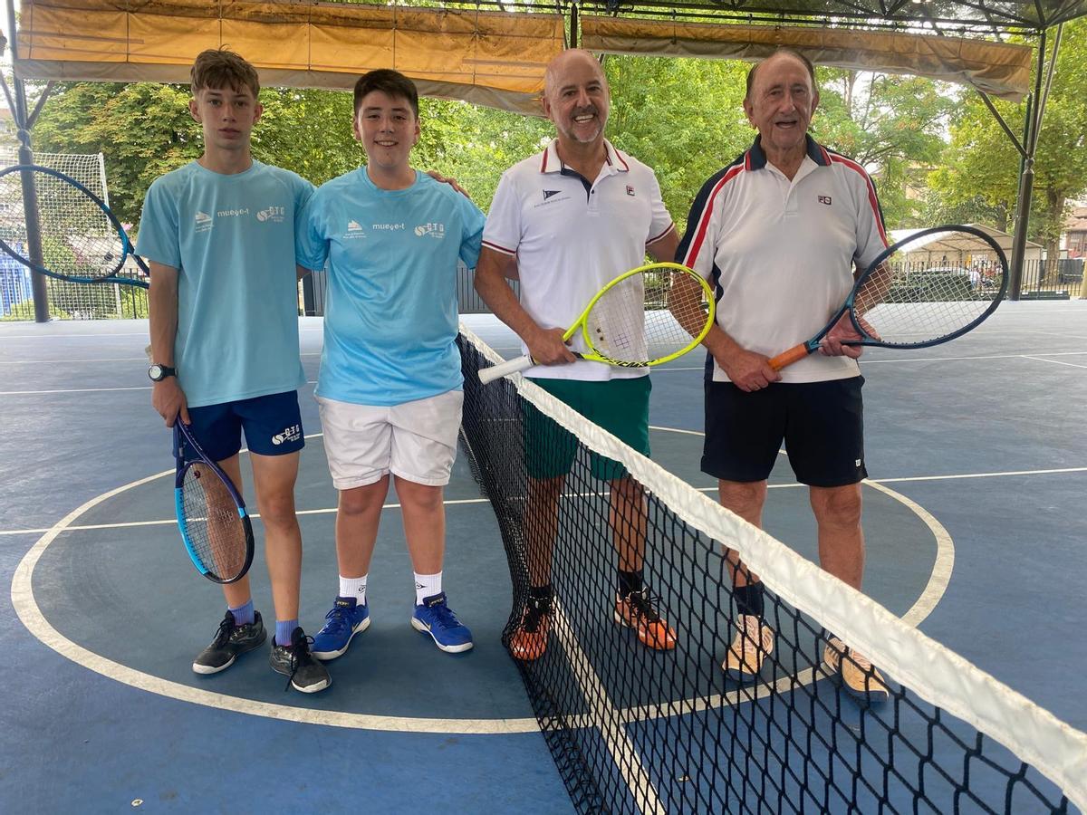 El aniversario del primer Club de Tenis de Grado, en imágenes