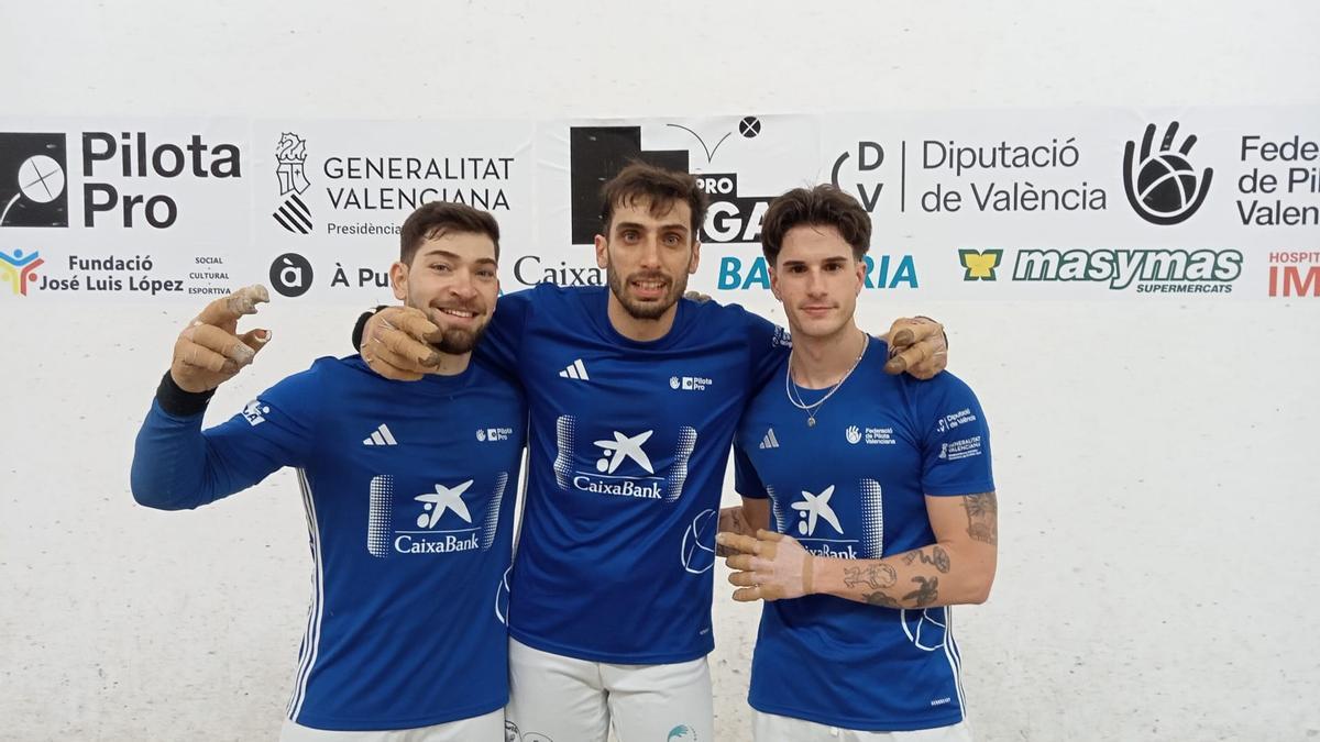 El trio de Xeraco festeja la seua classificació a la final
