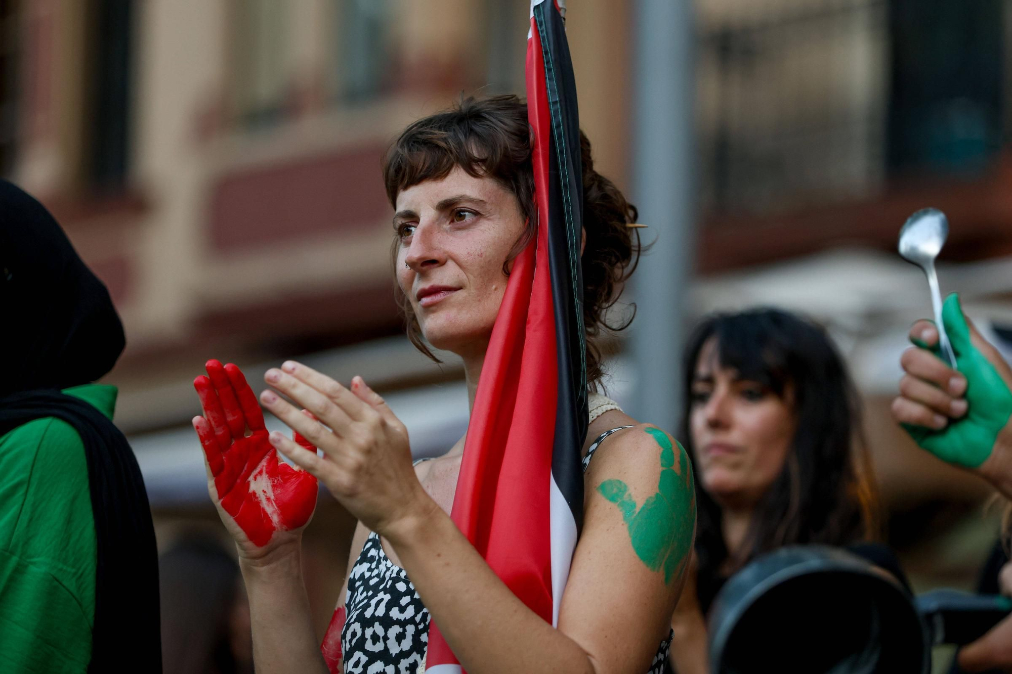 Concentración/Cacerolada convocada por la Plataforma de Solidaridad con el Pueblo Palestino bajo el lema Stop Holocausto Palestino