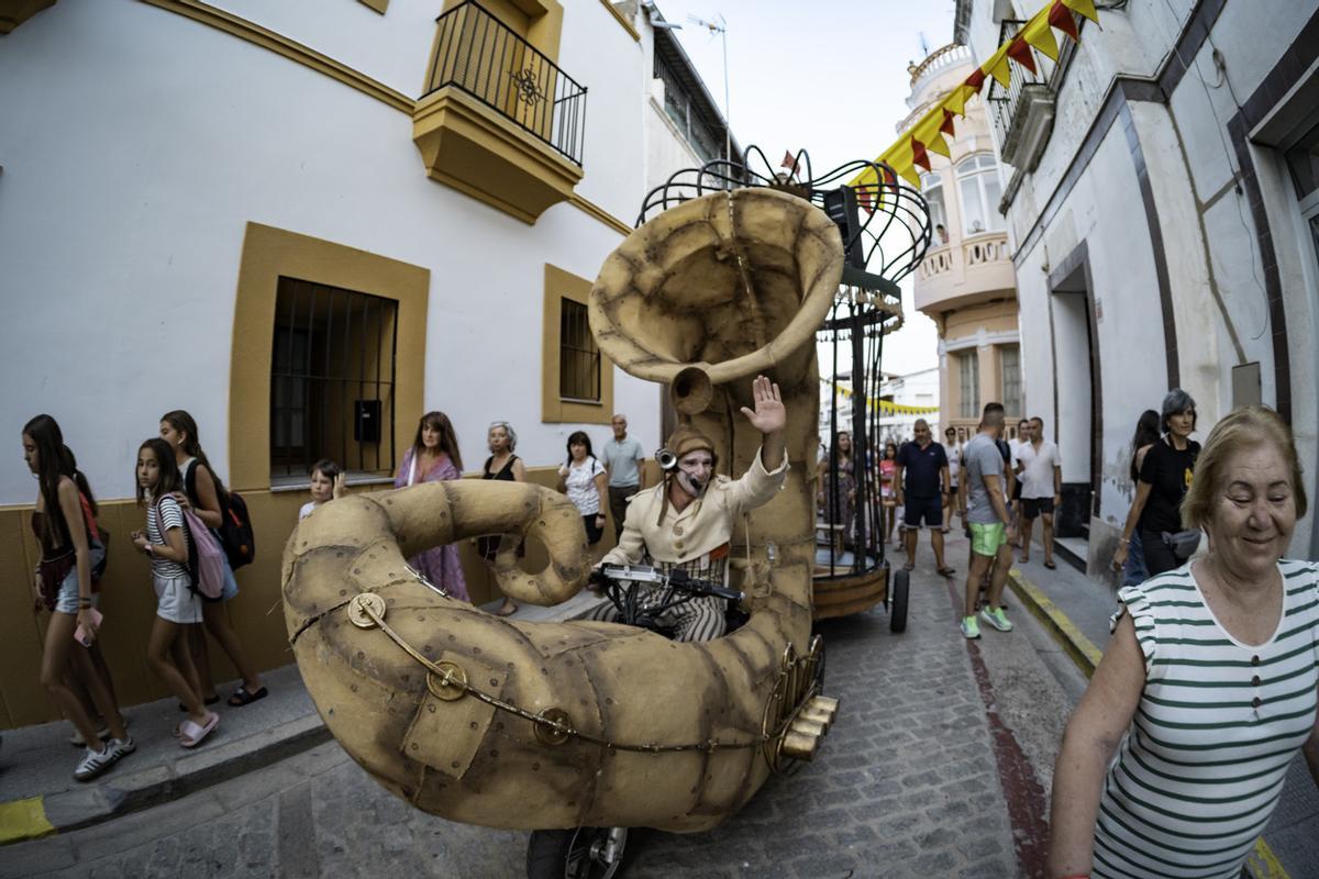 Pasacalles del sábado en Alcántara.