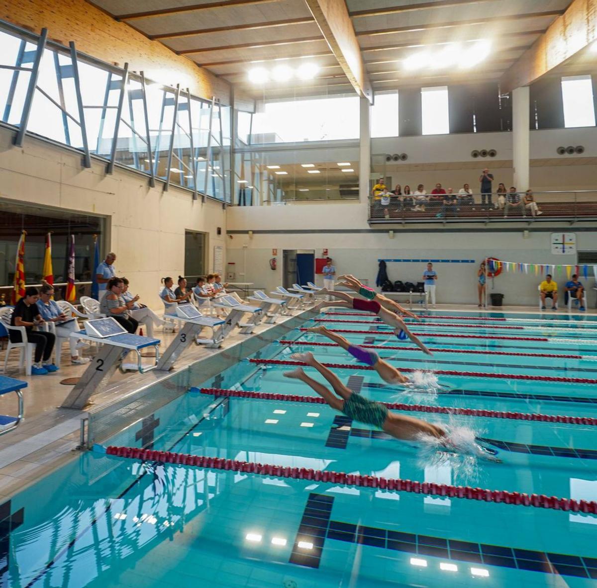 El CN Santa Eulalia domina el medallero del Trofeo ‘Consell de Ibiza’ de natación