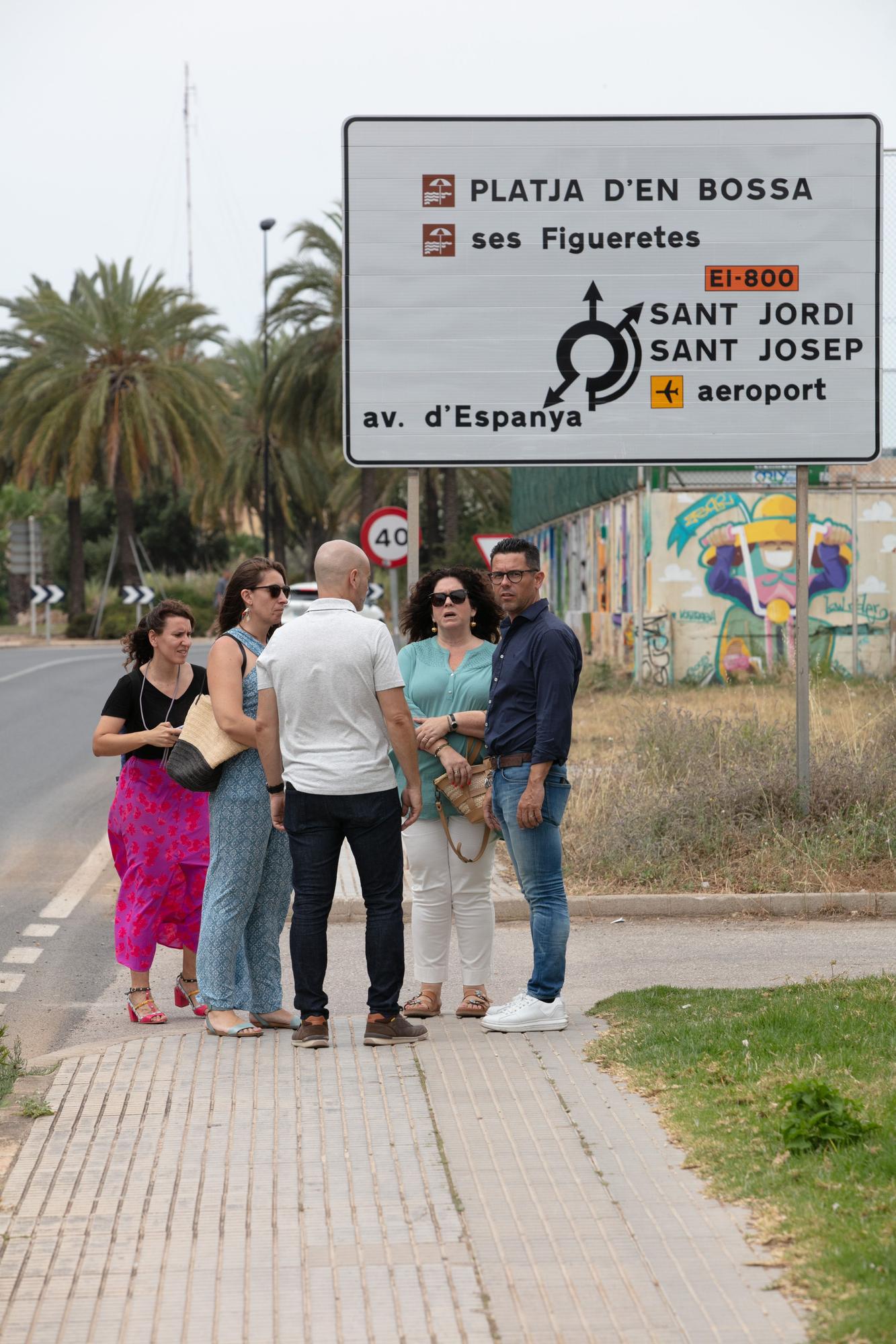 Galería de imágenes de la visita de Rafa Triguero a los barrios de Vila en su primer día como alcalde
